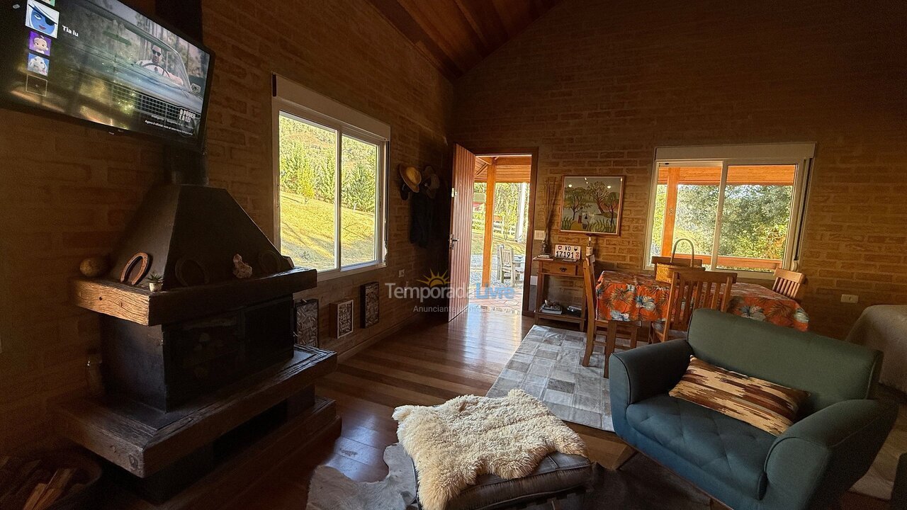 Casa para alquiler de vacaciones em Gonçalves (São Sebastião)