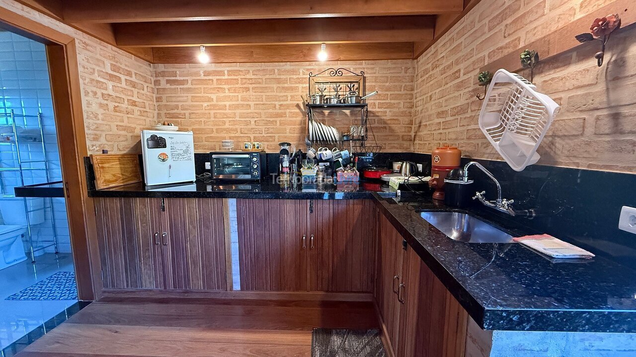 Casa para alquiler de vacaciones em Gonçalves (São Sebastião)