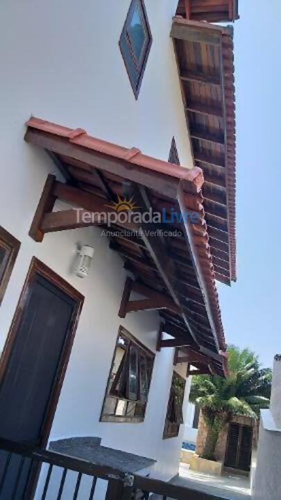Casa para aluguel de temporada em Bertioga (Maitinga)