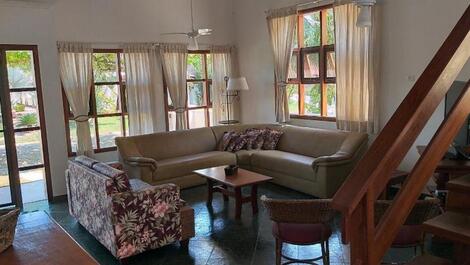 Linda Casa Cond Fechado Piscina 5 Suítes 18 pessoas
