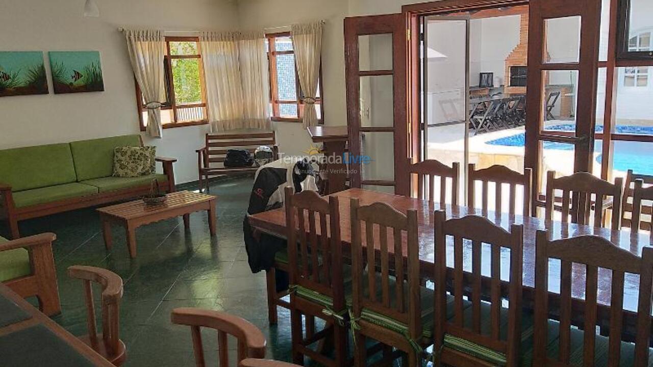 Casa para aluguel de temporada em Bertioga (Maitinga)