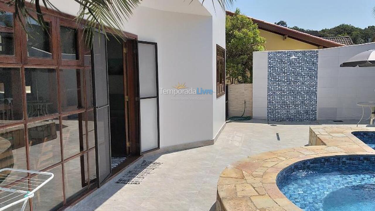 Casa para aluguel de temporada em Bertioga (Maitinga)