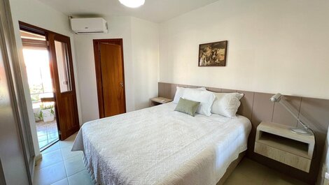 Encantador apartamento de 2 dormitorios en el centro de Bombinhas