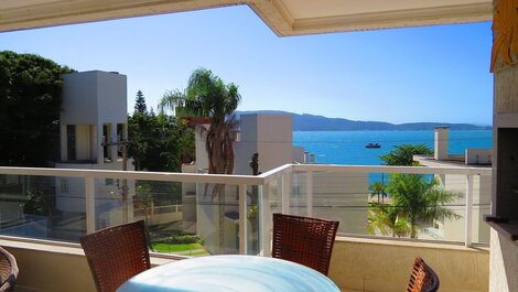 461A - Apartamento com vista mar piscina Coletiva para até 8...
