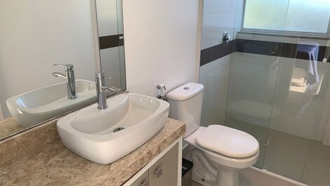 461A - Apartamento com vista mar piscina Coletiva para até 8...