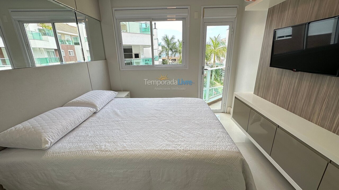 Apartment for vacation rental in Bombinhas (Praia de Bombinhas)