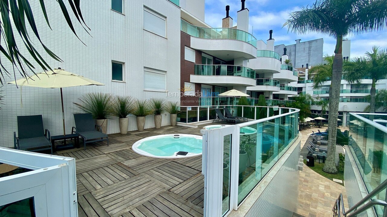 Apartment for vacation rental in Bombinhas (Praia de Bombinhas)
