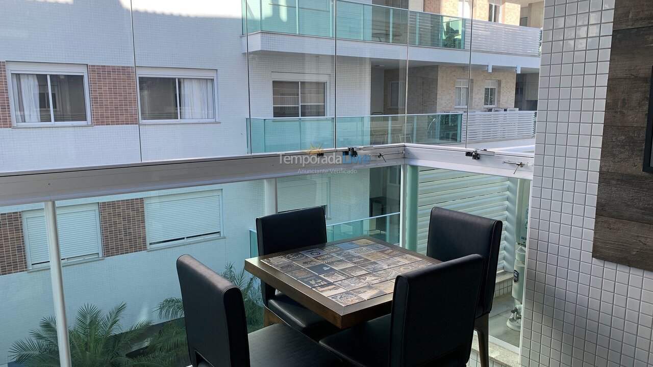 Apartment for vacation rental in Bombinhas (Praia de Bombas)