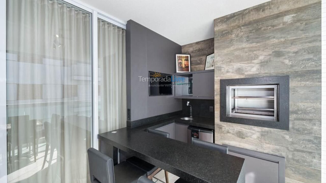 Apartment for vacation rental in Bombinhas (Praia de Bombas)