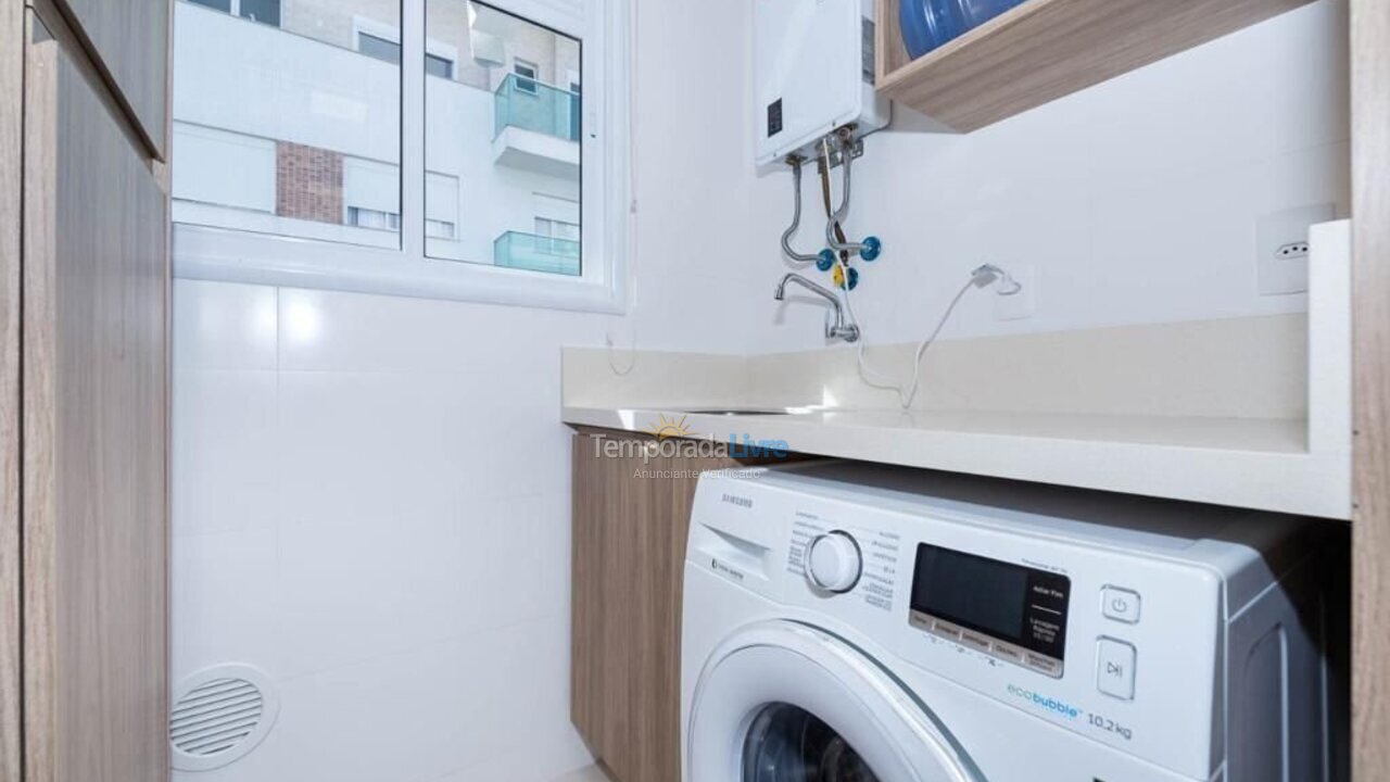 Apartment for vacation rental in Bombinhas (Praia de Bombas)