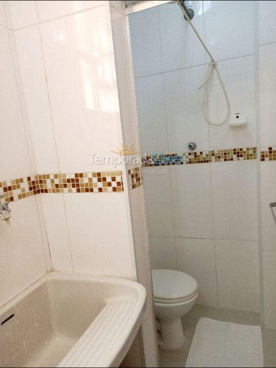 Apartamento para aluguel de temporada em Guarujá (Pitangueiras)