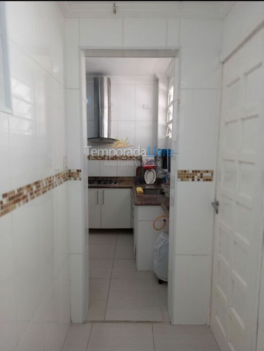 Apartamento para aluguel de temporada em Guarujá (Pitangueiras)