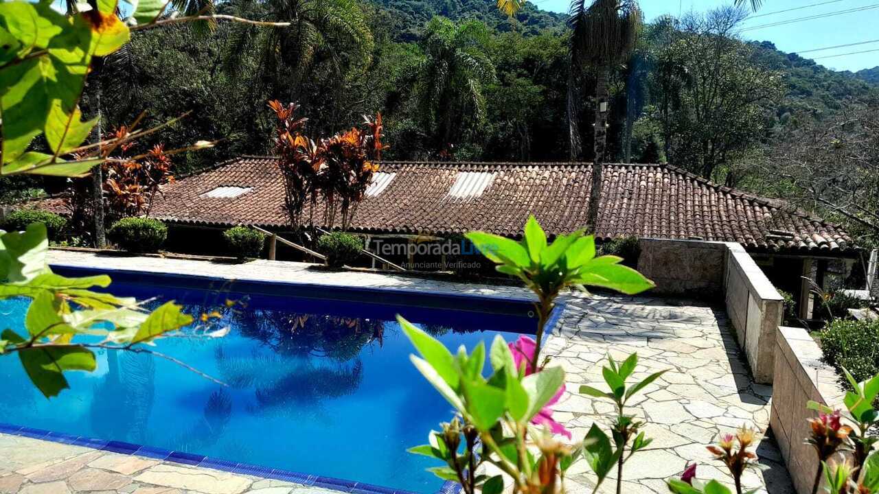 Chácara / sítio para aluguel de temporada em Itapecerica da Serra (Itapecerica da Serra)