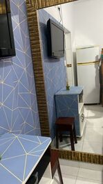 Espelho + tv 32"