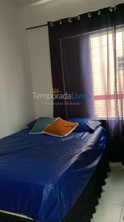 Apartamento para aluguel de temporada em Praia Grande (Vila Tupi)