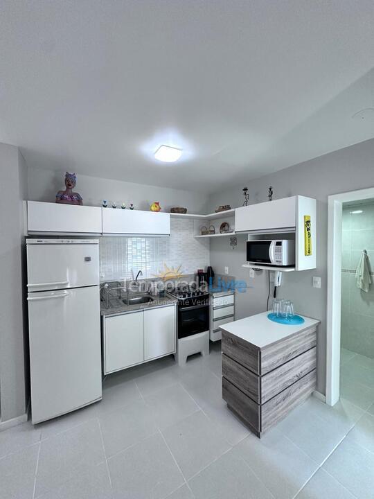 Apartamento para aluguel de temporada em Florianopolis (Praia dos Ingleses)