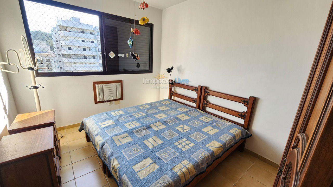 Apartamento para aluguel de temporada em Guarujá (Pitangueiras)