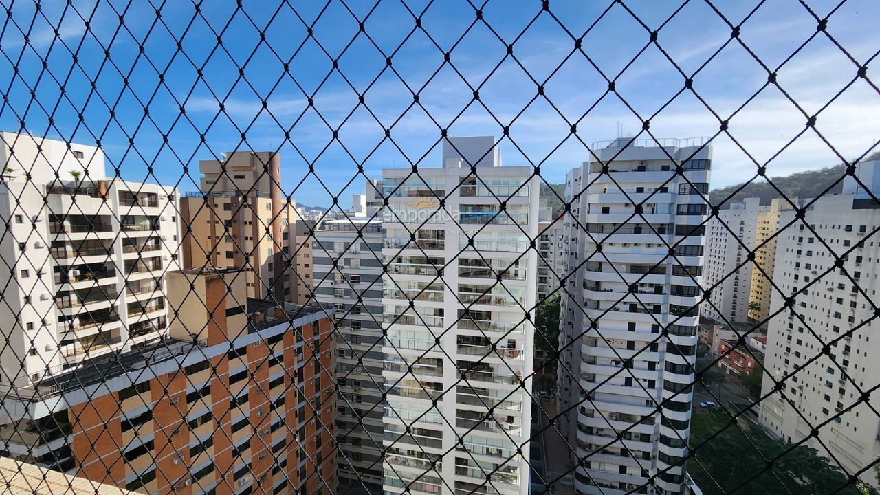 Apartamento para aluguel de temporada em Guarujá (Pitangueiras)