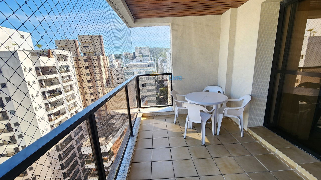 Apartamento para aluguel de temporada em Guarujá (Pitangueiras)