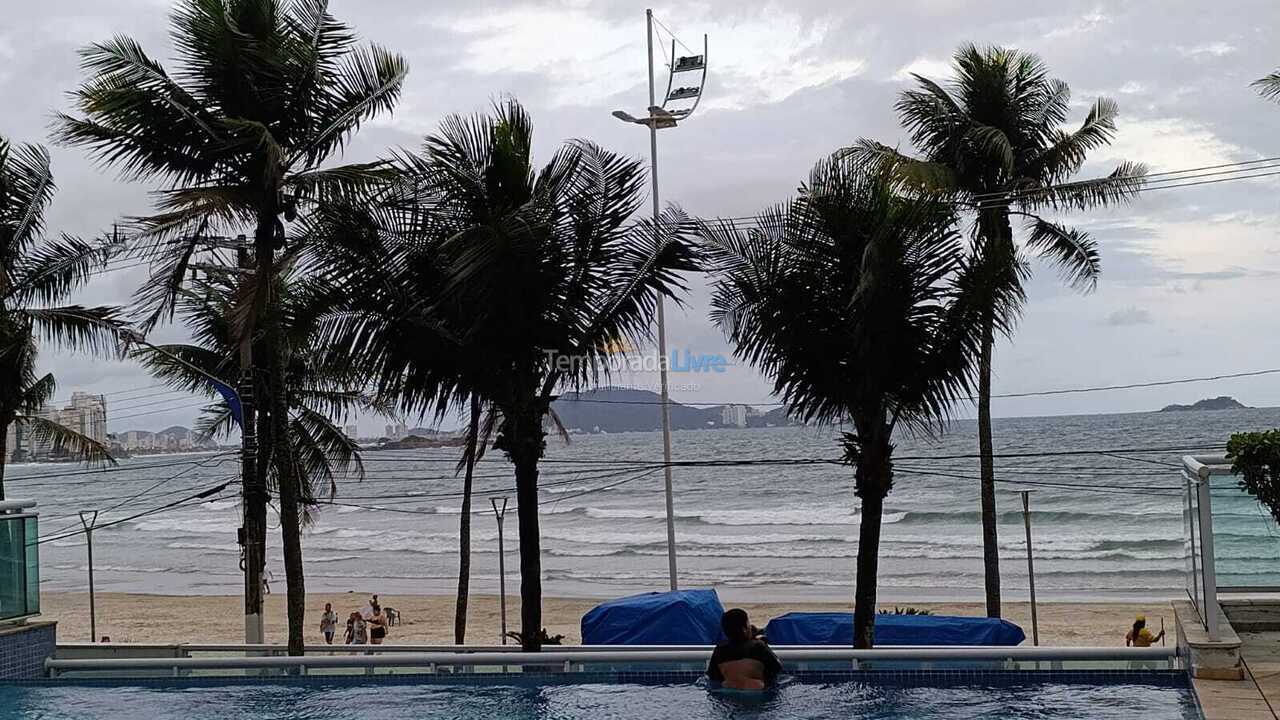 Apartment for vacation rental in Guarujá (Astúrias)
