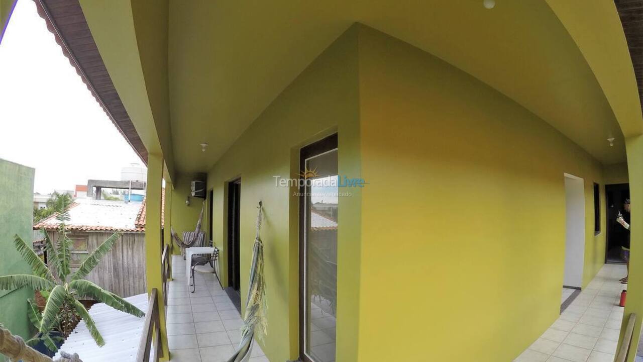 Apartment for vacation rental in Garopaba (Praia da Ferrugem)