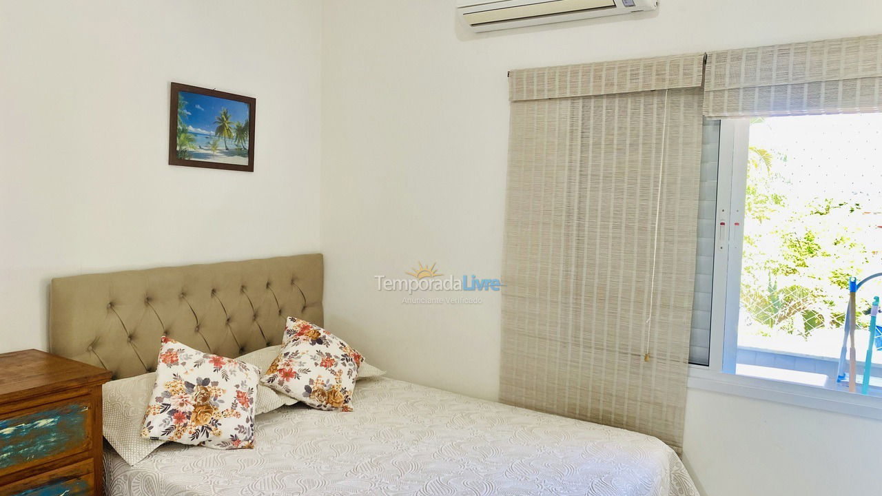 Apartment for vacation rental in Ubatuba (Enseada)