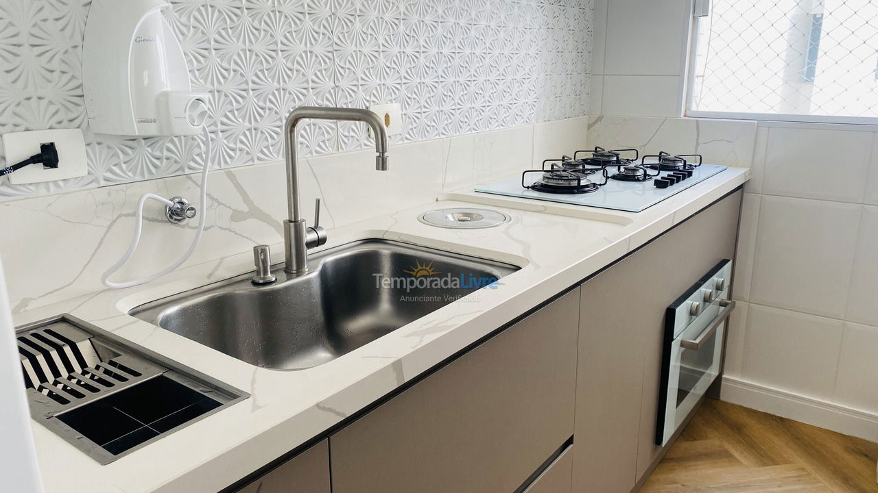 Apartment for vacation rental in Ubatuba (Enseada)