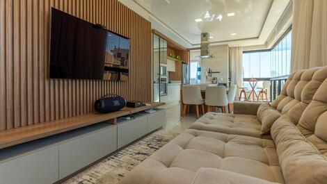Luxurious 2-suite department with sea view