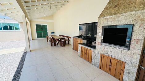 Maravillosa Casa con Piscina en Praia de Mariscal