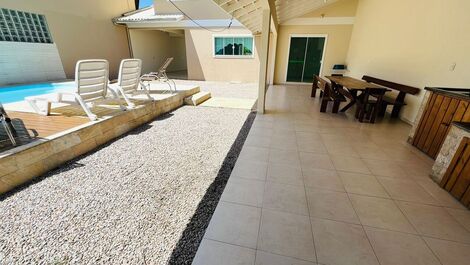 Casa para alugar em Bombinhas - Mariscal