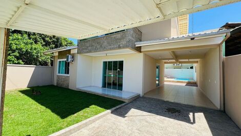 Maravillosa Casa con Piscina en Praia de Mariscal