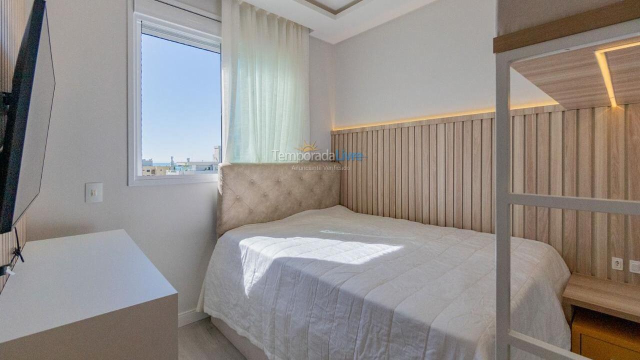 Apartment for vacation rental in Bombinhas (Praia de Bombas)