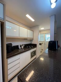 Apartamento para alugar em Bombinhas - Praia de Bombas