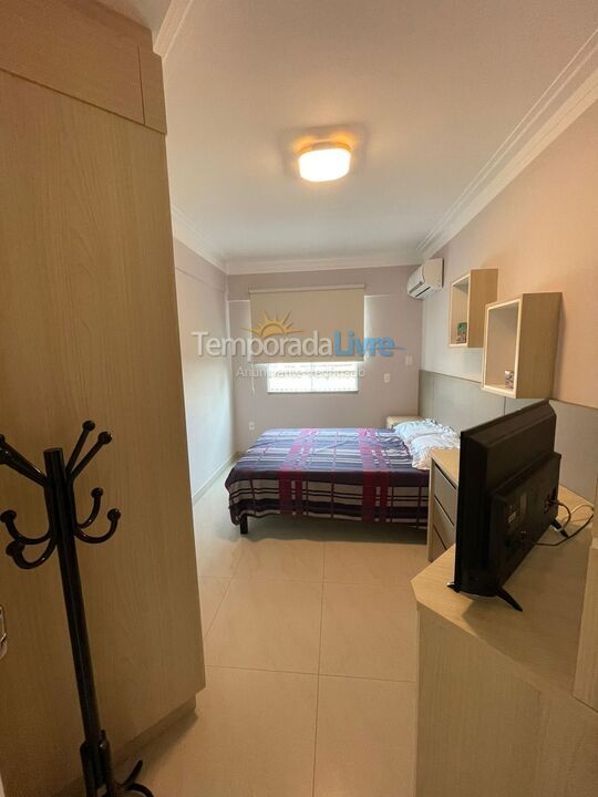 Apartamento para aluguel de temporada em Bombinhas (Praia de Bombas)