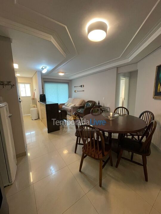 Apartamento para aluguel de temporada em Bombinhas (Praia de Bombas)