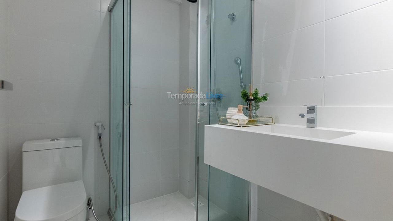 Apartamento para alquiler de vacaciones em Bombinhas (Praia de Bombas)