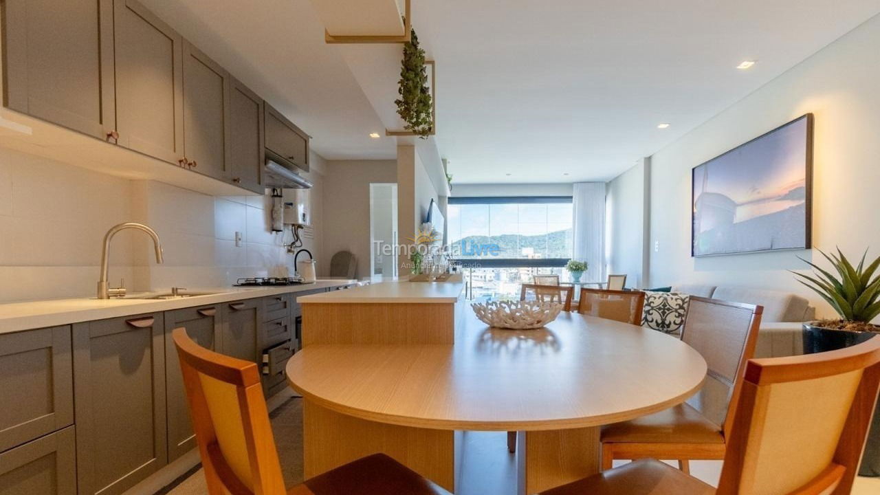Apartamento para alquiler de vacaciones em Bombinhas (Praia de Bombas)