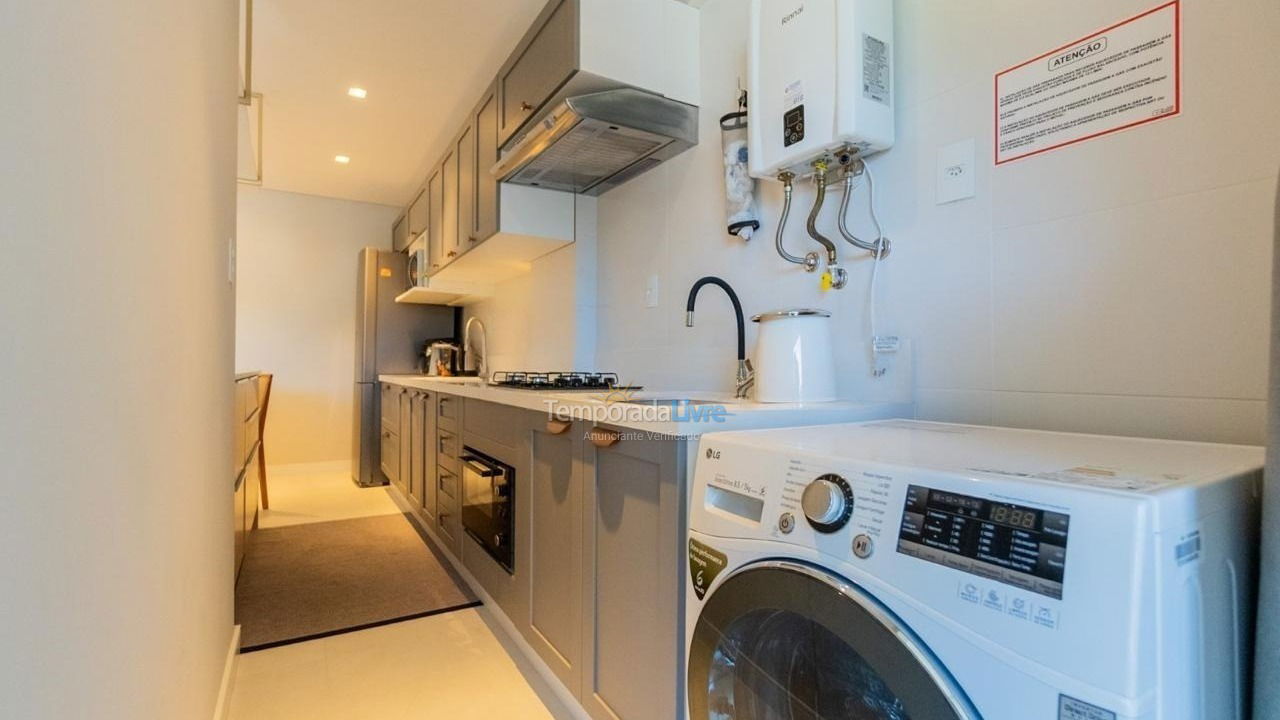 Apartamento para alquiler de vacaciones em Bombinhas (Praia de Bombas)