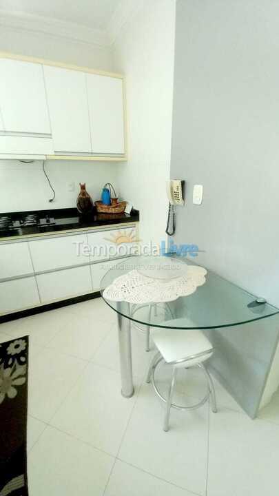 Apartment for vacation rental in Itapema (Meia Praia)