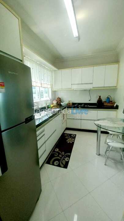 Apartment for vacation rental in Itapema (Meia Praia)