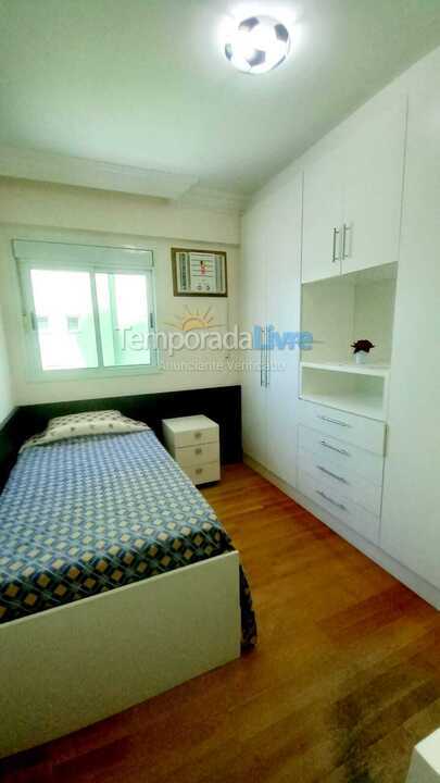 Apartment for vacation rental in Itapema (Meia Praia)