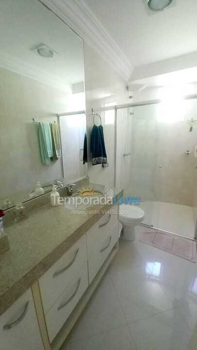 Apartment for vacation rental in Itapema (Meia Praia)