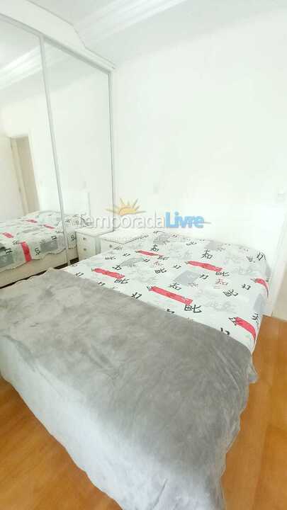 Apartment for vacation rental in Itapema (Meia Praia)