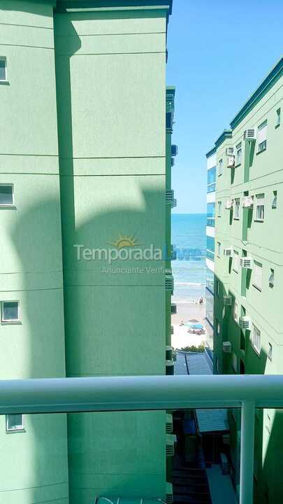 Apartment for vacation rental in Itapema (Meia Praia)