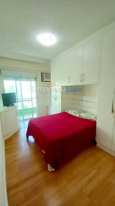 Apartment for vacation rental in Itapema (Meia Praia)