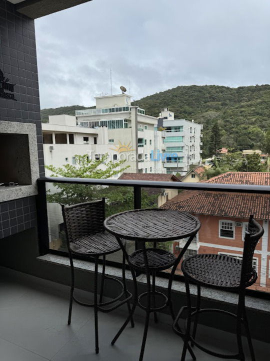 Apartamento para alquiler de vacaciones em Bombinhas (Praia de Bombas)