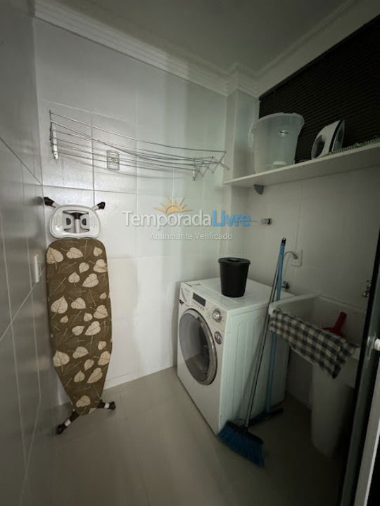 Apartamento para alquiler de vacaciones em Bombinhas (Praia de Bombas)