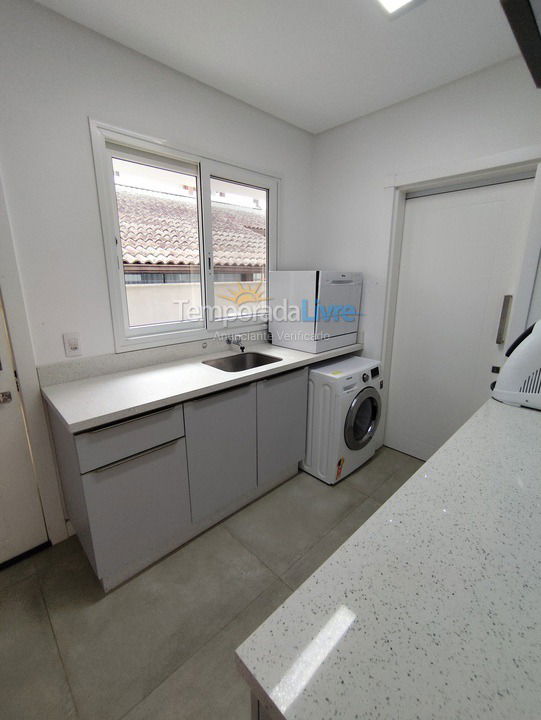 Casa para alquiler de vacaciones em Florianopolis (Jurerê Internacional)