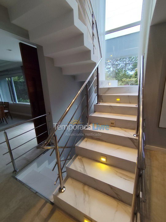 Casa para alquiler de vacaciones em Florianopolis (Jurerê Internacional)