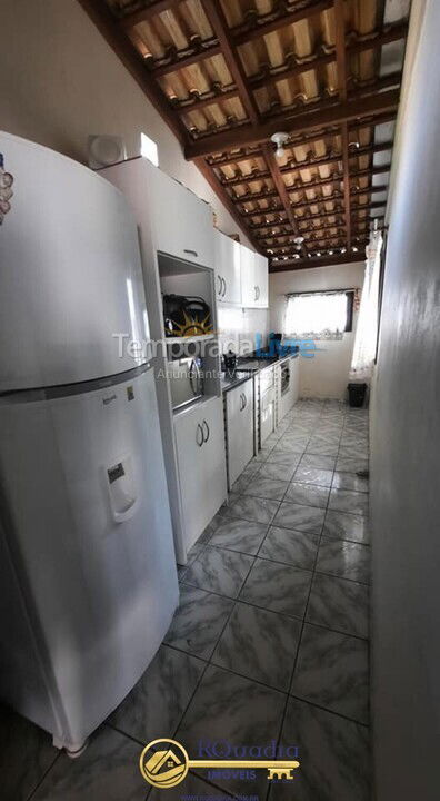 Casa para aluguel de temporada em Bombinhas (Praia de Bombas)